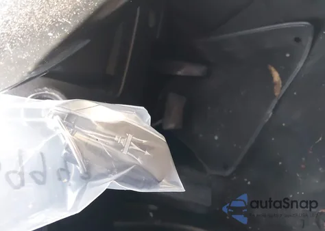 2014 Maserati Ghibli S Q4 z USA, uszkodzony, nr VIN ZAM57RTA8E1085421